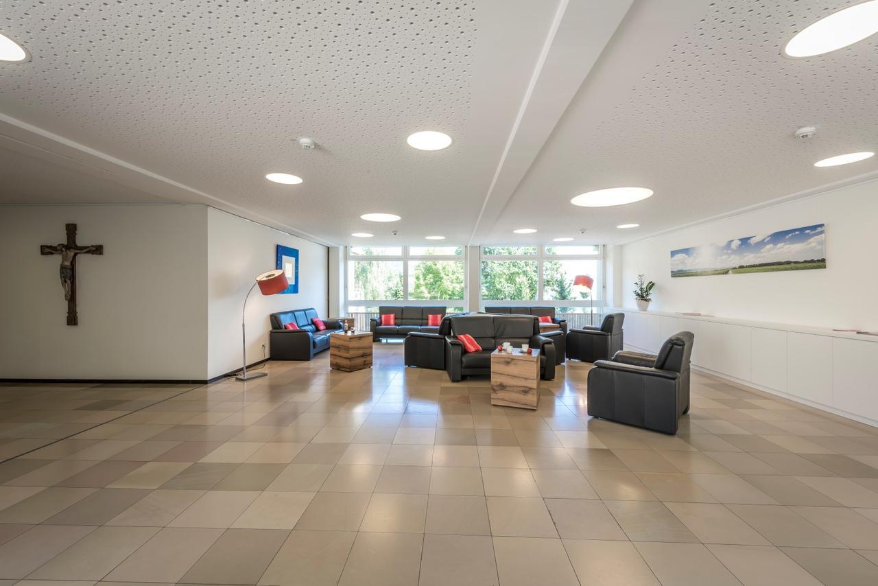 Kloster Neustadt Hotel 2*